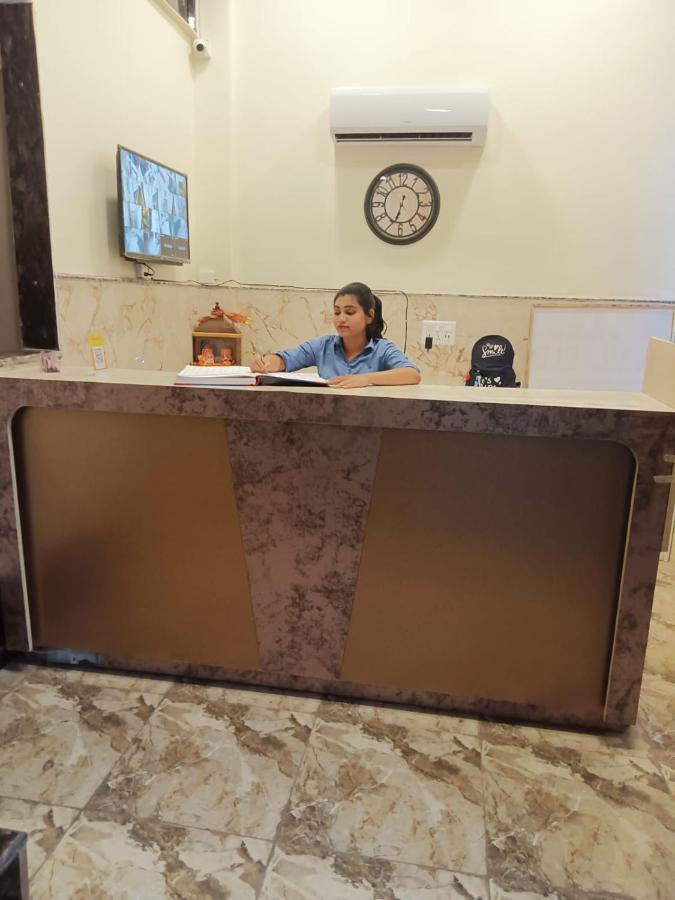 ניו דלהי Airport Hotel Dev Residency - Mahipalpur מראה חיצוני תמונה