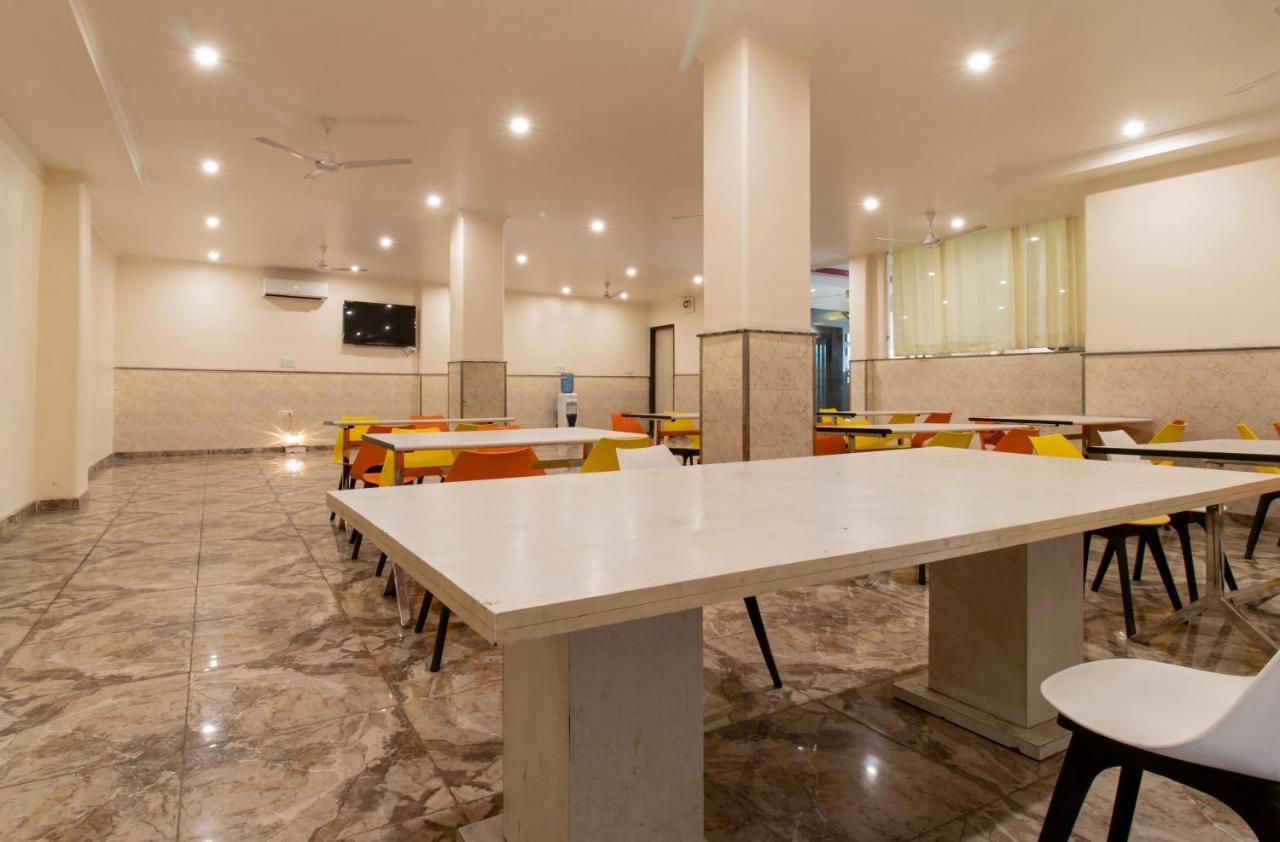 ניו דלהי Airport Hotel Dev Residency - Mahipalpur מראה חיצוני תמונה